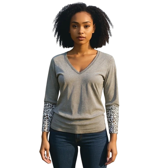 above & beyond Tops - NWT v neck ribbed gray multi animal print top
